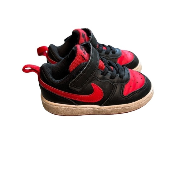 Nike Court Borough Low 2 Black/University Red-White Kids Youth BQ5451 007 Sz 7C - Picture 4 of 9
